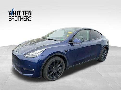 Deep Blue Metallic 2022 Tesla Model Y Long Range Dual Motor All-Wheel Drive