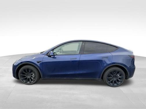Deep Blue Metallic 2022 Tesla Model Y Long Range Dual Motor All-Wheel Drive