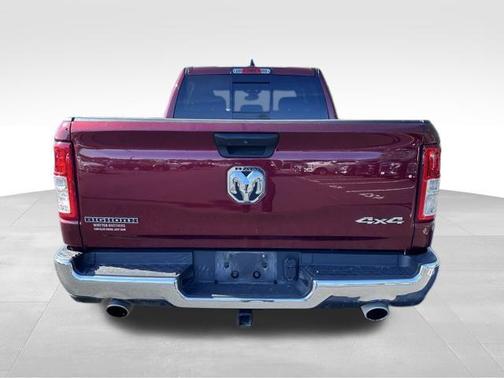Delmonico Red Pearlcoat 2023 RAM 1500 Big Horn/Lone Star