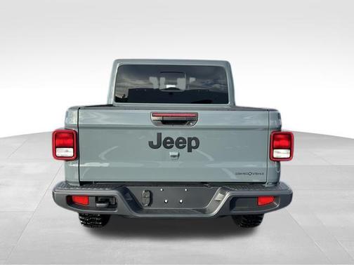 2025 Jeep Gladiator High Tide