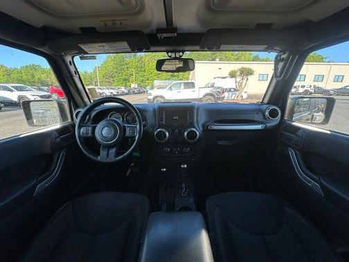 2018 Jeep Wrangler JK Sahara