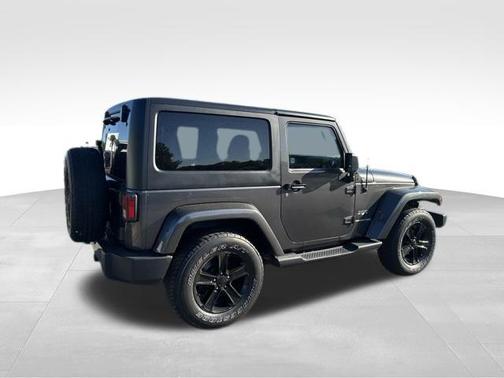 2018 Jeep Wrangler JK Sahara