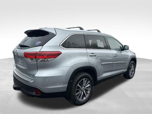 2019 Toyota Highlander Hybrid XLE