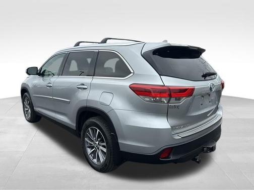 2019 Toyota Highlander Hybrid XLE