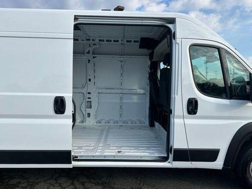 2025 RAM ProMaster 3500 High Roof