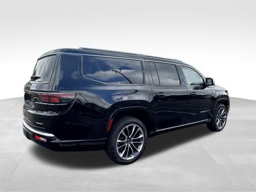 2024 Jeep Wagoneer L Series III 4x4