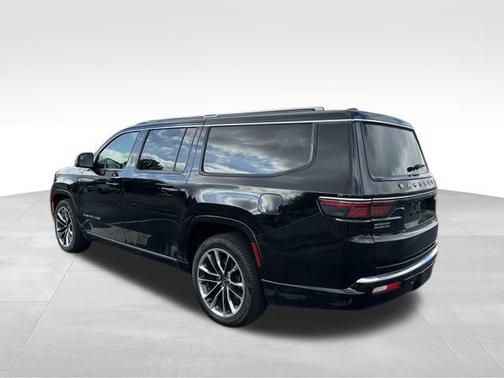 2024 Jeep Wagoneer L Series III 4x4