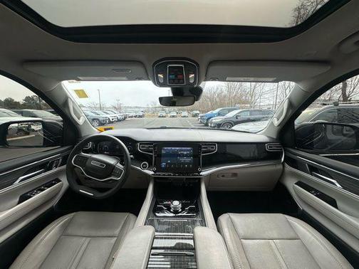 2022 Jeep Wagoneer Series III 4x4