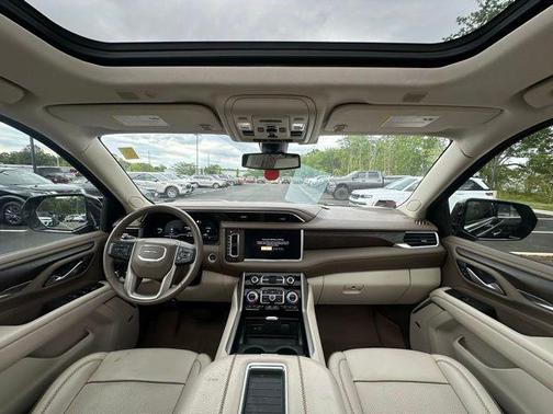 Onyx Black 2022 GMC Yukon Denali