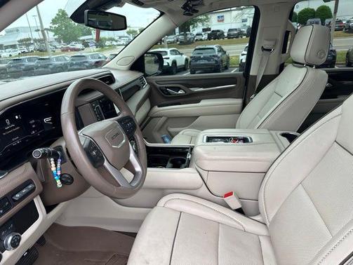 Onyx Black 2022 GMC Yukon Denali