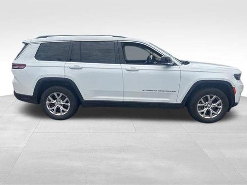 Bright White Clearcoat 2022 Jeep Grand Cherokee L Limited