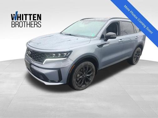 Everlasting Silver 2021 Kia Sorento SX