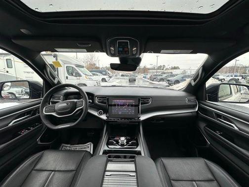 2025 Jeep Wagoneer Series III 4x4