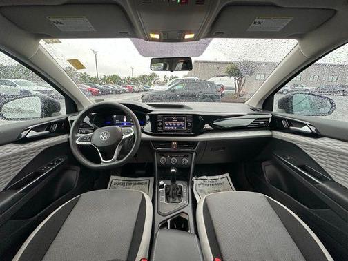 2022 Volkswagen Taos 1.5T S