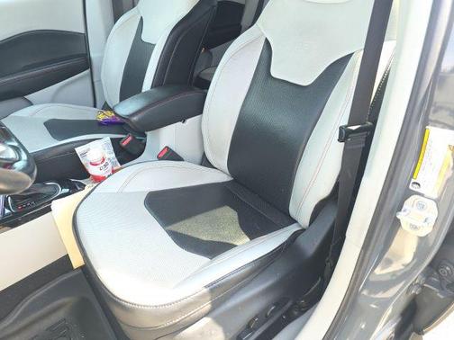 Sting-Gray Clearcoat 2021 Jeep Compass Limited