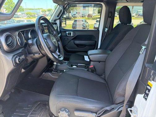 Bright White Clearcoat 2021 Jeep Wrangler Sport S