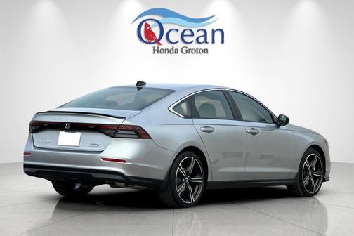 2025 Honda Accord Hybrid Base