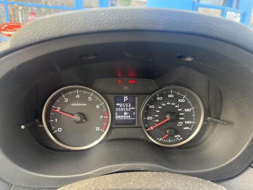 2016 Subaru Impreza 2.0i