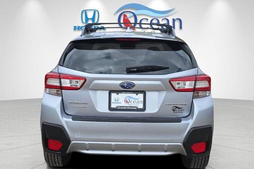 Ice Silver Metallic 2018 Subaru Crosstrek 2.0i Premium