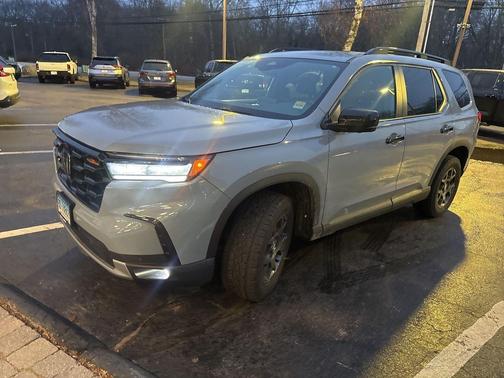 2025 Honda Pilot TrailSport