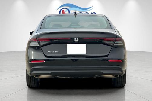 2025 Honda Accord LX 1.5T