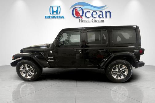 2023 Jeep Wrangler 4-Door Sahara