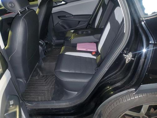 2022 Volkswagen Taos 1.5T SEL