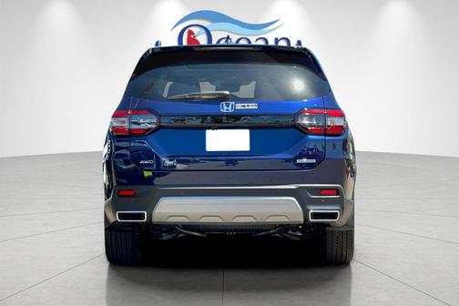 2025 Honda Pilot Touring 8-Passenger