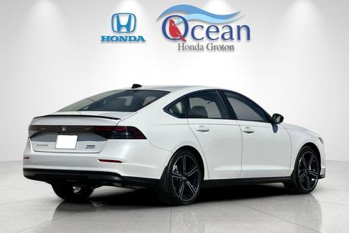 2025 Honda Accord Hybrid Base
