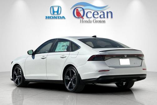 2025 Honda Accord Hybrid Base