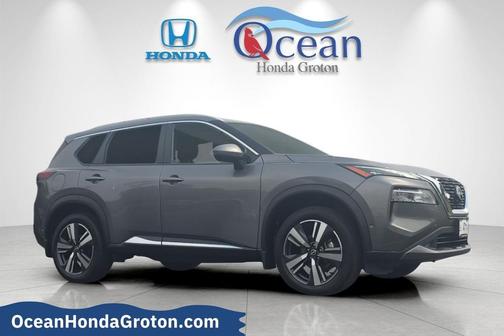 2022 Nissan Rogue SL