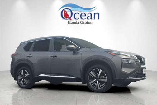 2022 Nissan Rogue SL