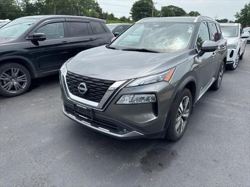 2022 Nissan Rogue SL