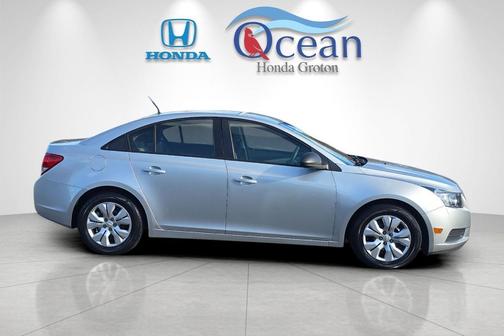 2013 Chevrolet Cruze LS