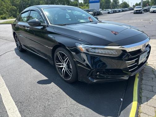 2022 Honda Accord Hybrid Touring
