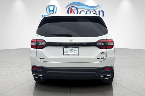 2025 Honda Pilot Sport