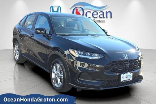 Crystal Black Pearl 2023 Honda HR-V LX