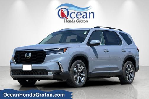 2025 Honda Pilot Touring 8-Passenger