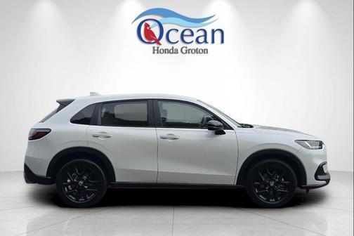 2025 Honda HR-V AWD Sport