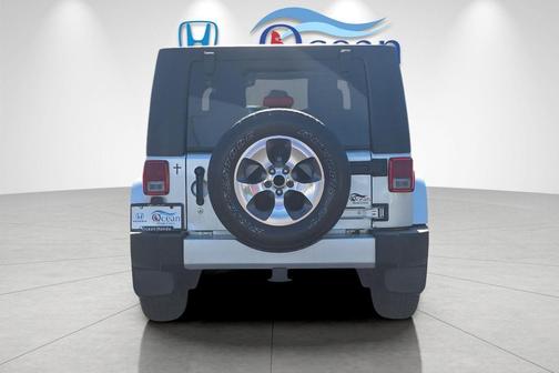 Bright Silver Metallic Clearcoat 2008 Jeep Wrangler Sahara