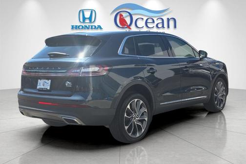 Flight Blue Metallic Clearcoat 2023 Lincoln Nautilus Reserve