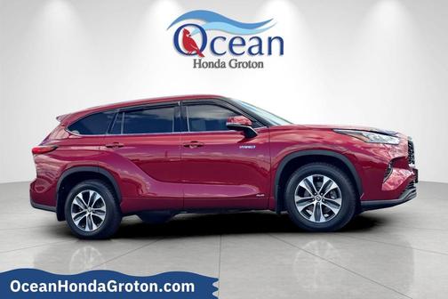 2020 Toyota Highlander Hybrid XLE
