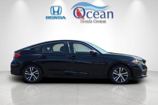 Crystal Black Pearl 2024 Honda Civic LX