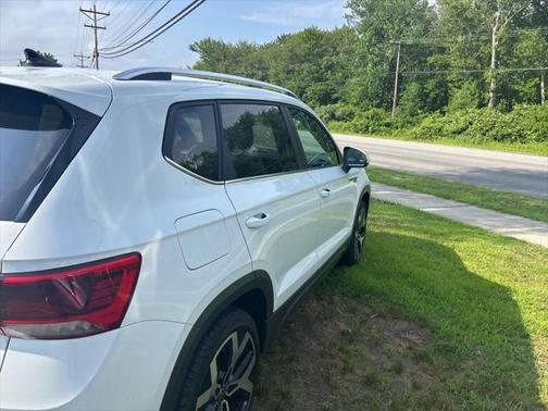 2022 Volkswagen Taos 1.5T SEL