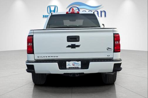 2017 Chevrolet Silverado 1500 2LT