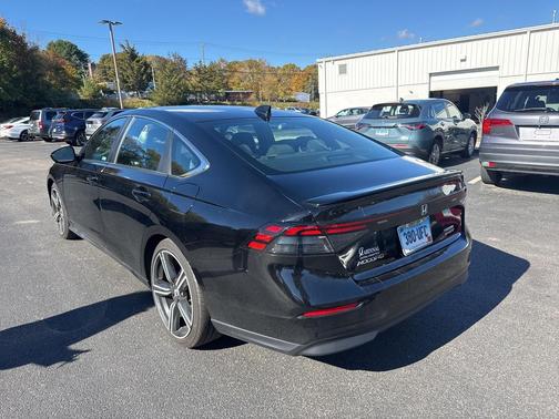 2023 Honda Accord Hybrid Base