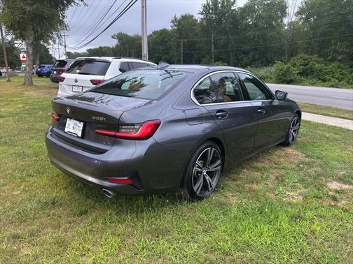 2021 BMW 330 xDrive