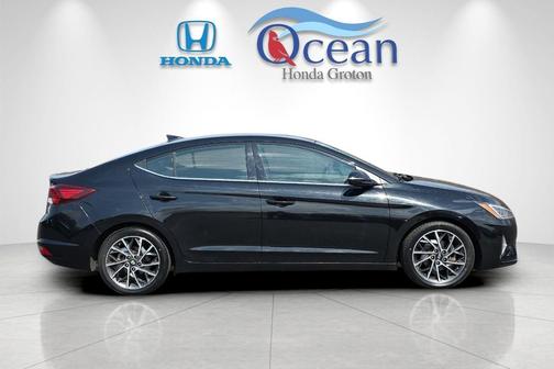 2019 Hyundai ELANTRA Limited