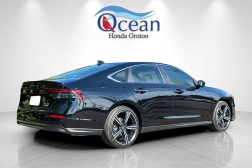 2025 Honda Accord Hybrid Base