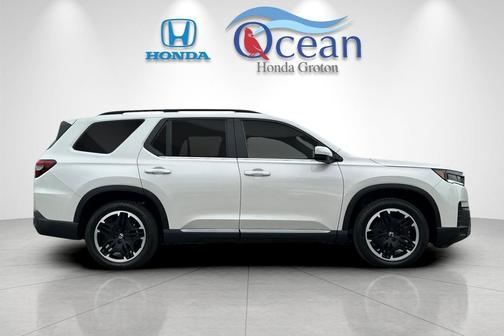 2026 Honda Pilot Touring 8-Passenger